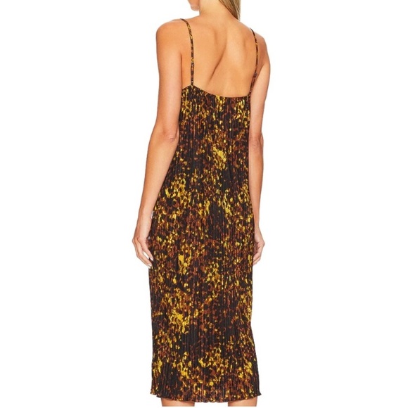 NWT Rails Ami Plisse Slip Dress Tortoiseshell size Small - Picture 14 of 14